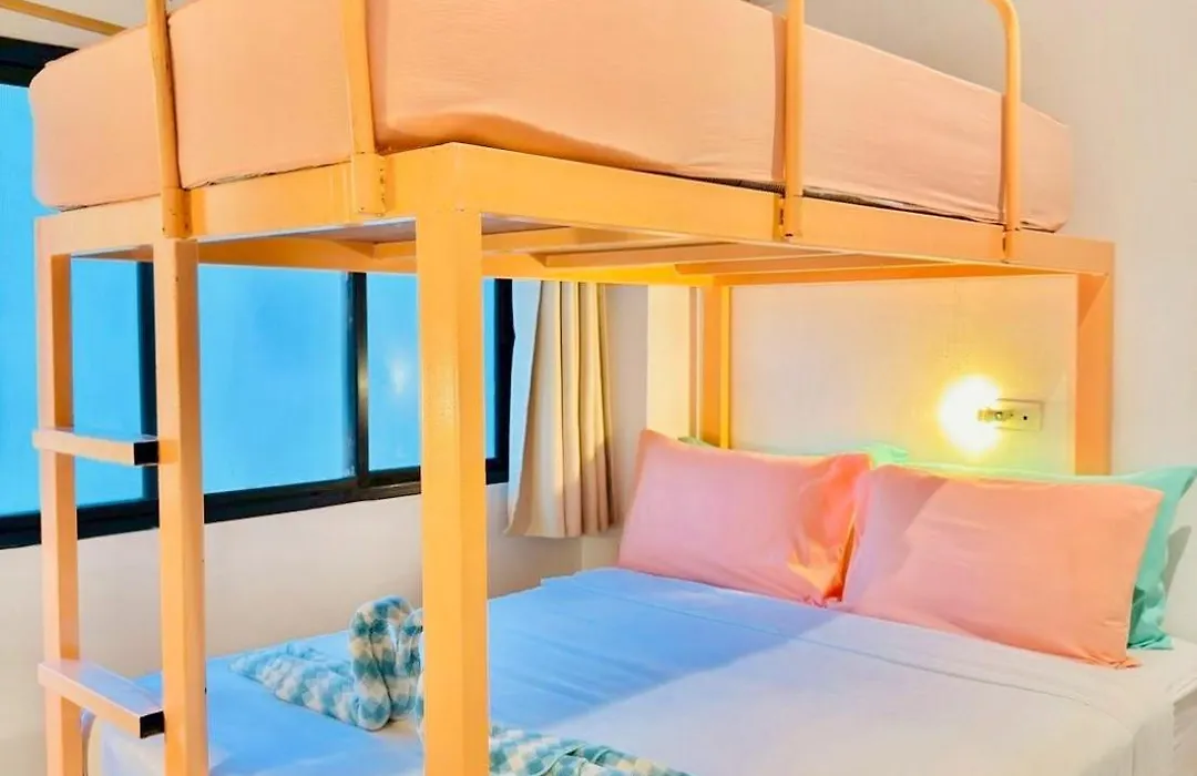Lazy Sunday Khaosan Hotel-1